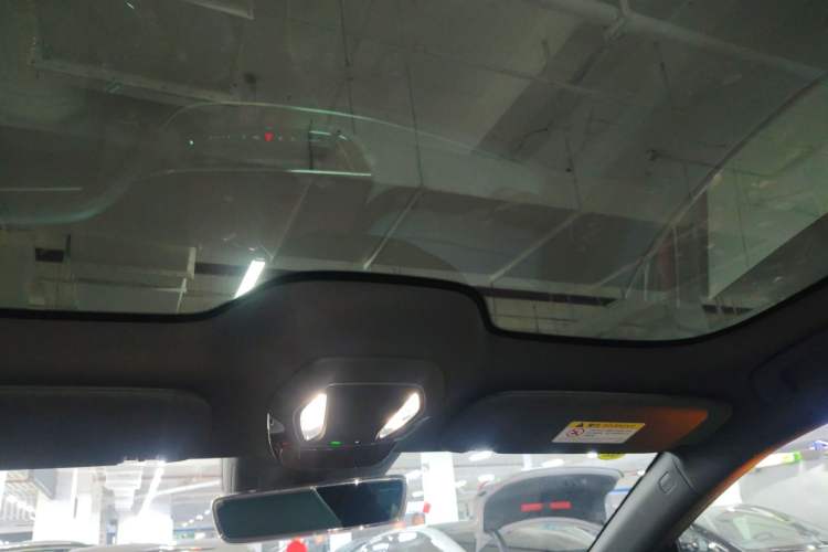 Used Hongqi Tiangong 08 2025 680 Ultra Four-Wheel-Drive Version Headliner