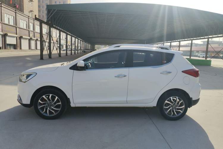 Used JAC Refine S2 2017 1.5L Manual Luxury Smart Model