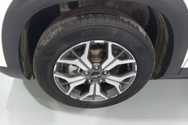 Used Kia KX3 2021 1.5L CVT Trend Edition
