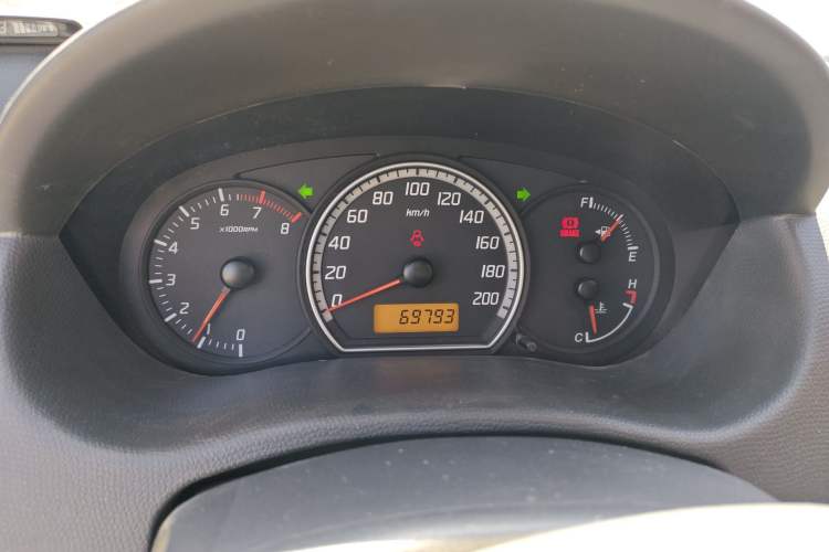 Used Suzuki Swift 2011 1.5L Manual Fashion Edition
