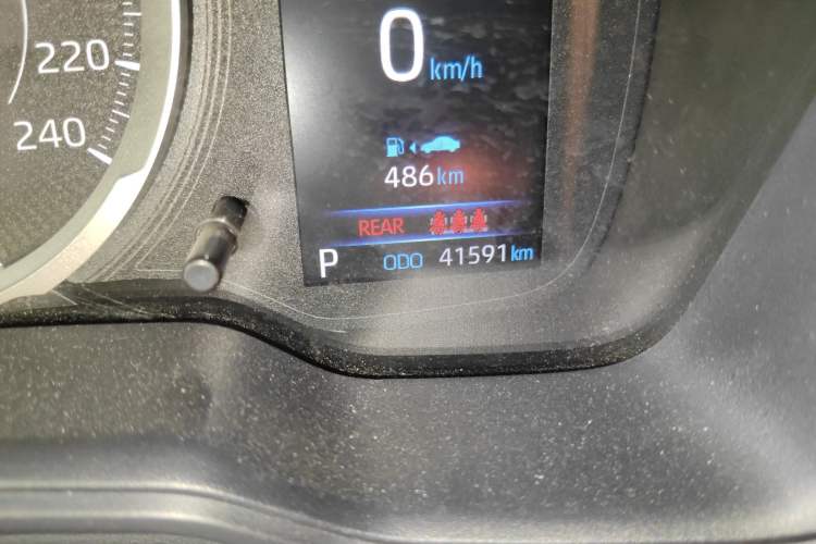 Used Toyota Levin 2019 185T CVT Luxury Edition China VI Standard Odometer Close Up