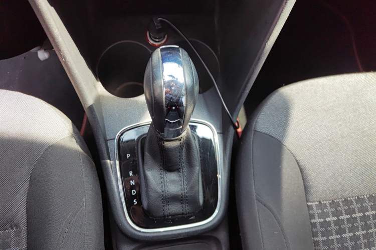 Used Volkswagen Polo 2016 1.6L Automatic Comfort Model