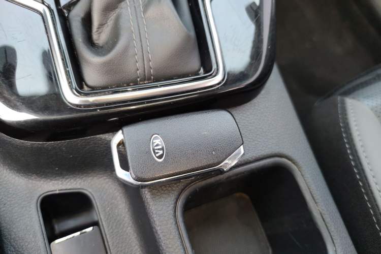 Used Kia Sportage R 2019 2.0L Automatic Smart Luxury Edition
