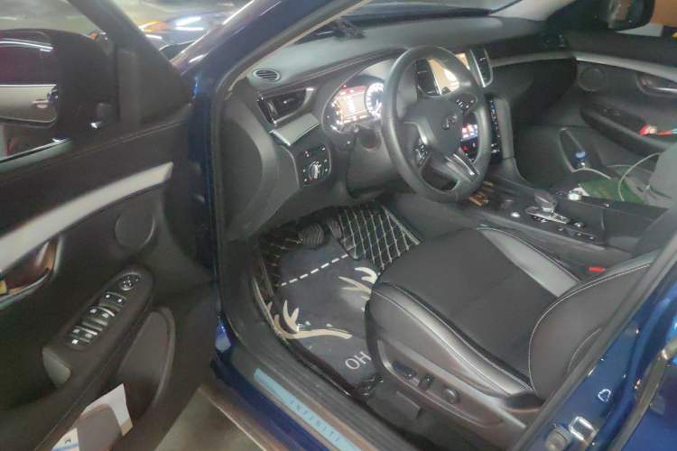 Used Infiniti QX50 2018 2.0T Two-Wheel Drive Fashion Edition Driver Seat