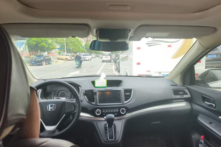 Used Honda CR-V 2016 2.0L two-wheel drive Urban Edition Headliner