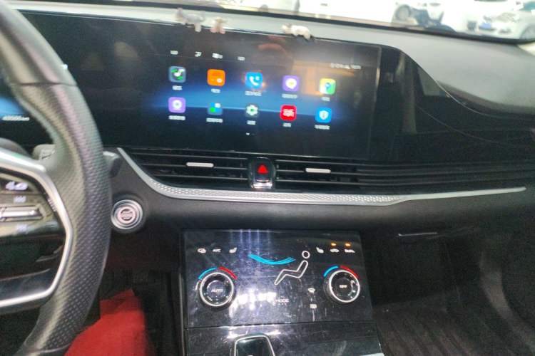 Used Bestune B70 2023 Third Generation 1.5T Automatic Enjoyment Version Audio And AC Panel