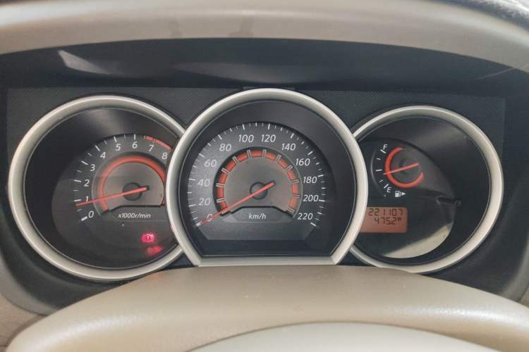 Used Nissan Sylphy 2012 Classic 1.6XE Automatic Comfort Edition Instrument Cluster