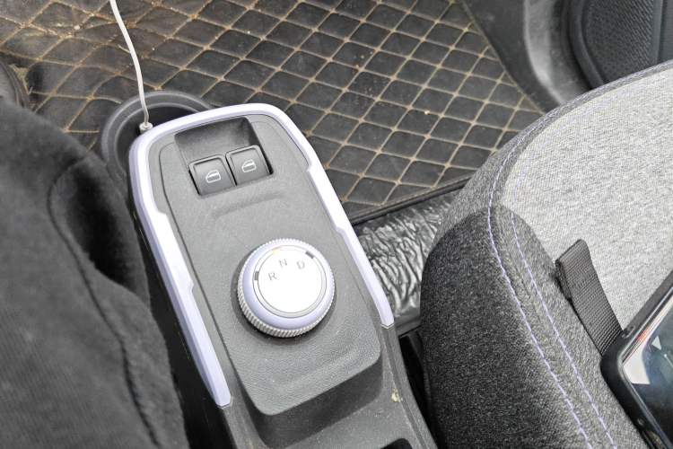 Used Chery QQ Ice Cream 2022 170km Sundae Phosphate Lithium-Ion
