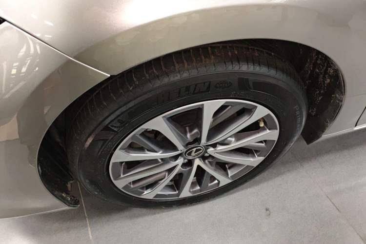 Used Lexus ES 2021 260 Excellence Edition