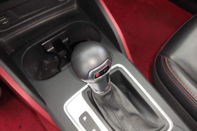 Used Audi Q2L 2018 35 TFSI Fashion Dynamic Version China VI Emission Standard
