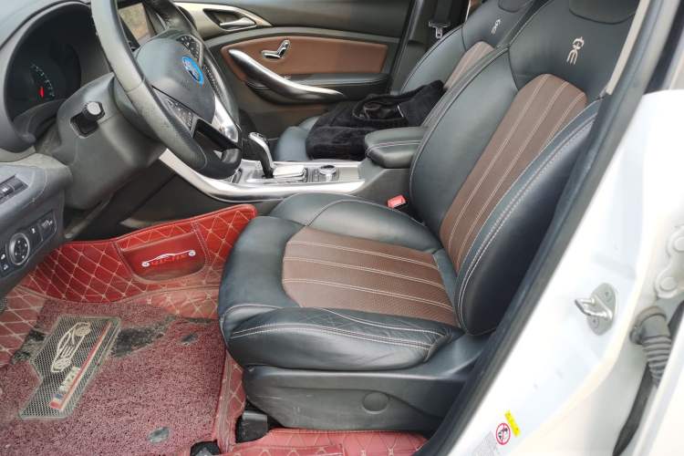 Used BYD Song New Energy 2017 Song DM 1.5TID All-Wheel Drive Luxury Model
