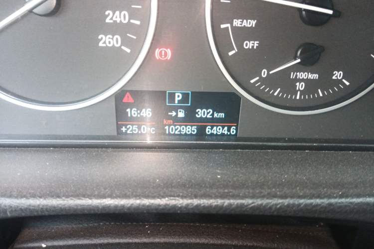 Used BMW 3 Series 2016 320Li Ambition Model
