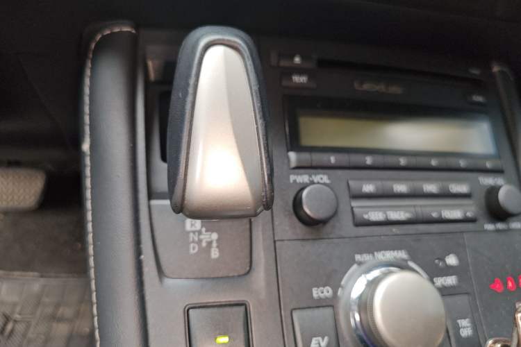 Used Lexus CT 2017 CT200h Elite Edition Monotone China VI