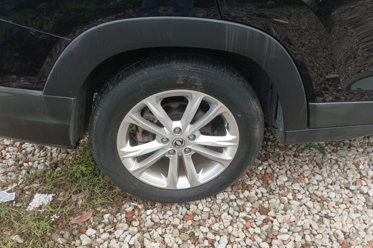 Used Dongfeng Fengon S560 2021 Revised 1.5T CVT Elite Version Right Rear Wheel Hub