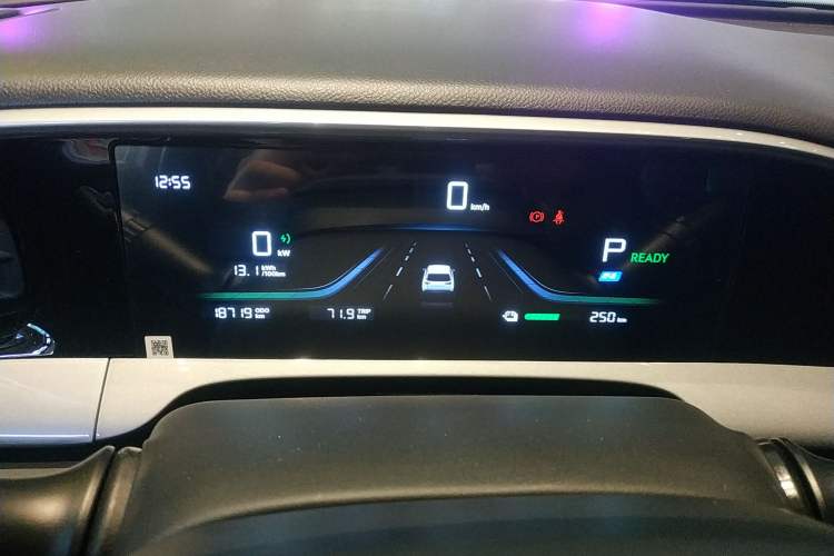 Used Geely Galaxy Geome 2025 UP 410km Exploration Edition Instrument Cluster