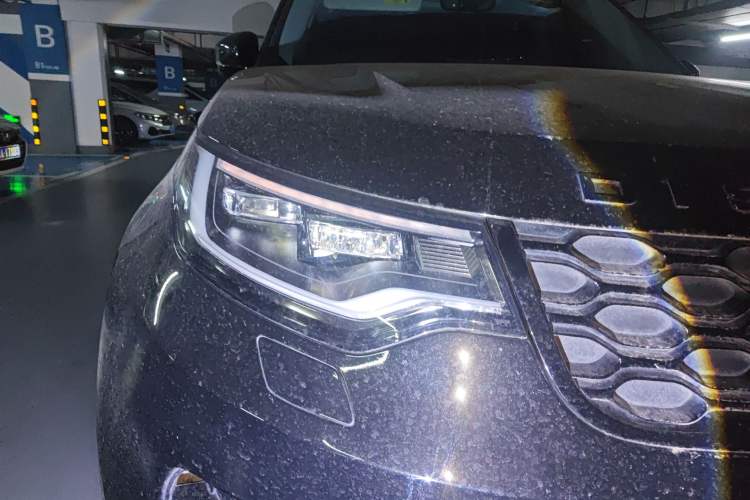 Used Land Rover Discovery 2023 Revised Version 360 PS R-Dynamic S