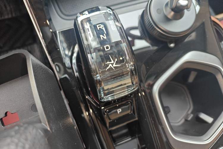 Used Geely Auto FX11 2023 1.5TD DCT Prestige Edition
