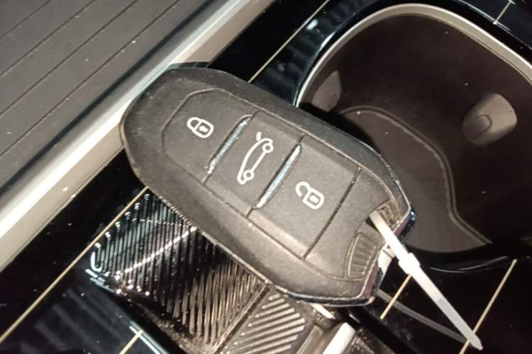 Used Citroen C5 X 2024 1.6T Traveler Extraordinary
