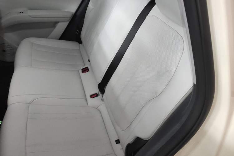 Used Geely Galaxy Geome 2026 Model 310km Dream Edition Left Rear Seat