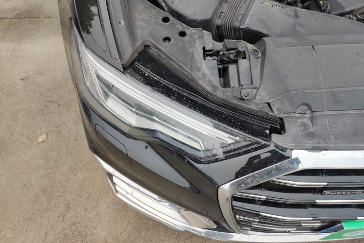 Used Audi A6L 2023 Revised Edition 45 TFSI quattro Prestige Dynamic Version Right Front Headlight