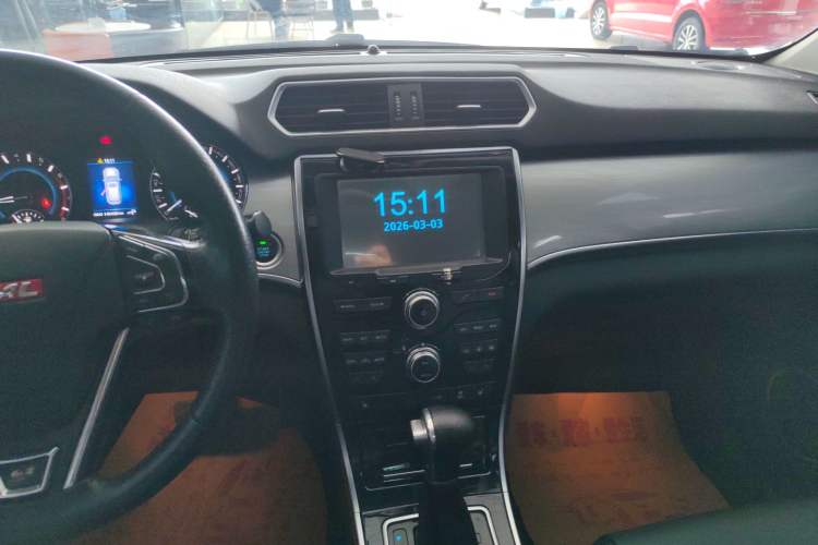 Used Haval H2 2016 Red-Label 1.5T Automatic Two-Wheel Drive Luxury Model
