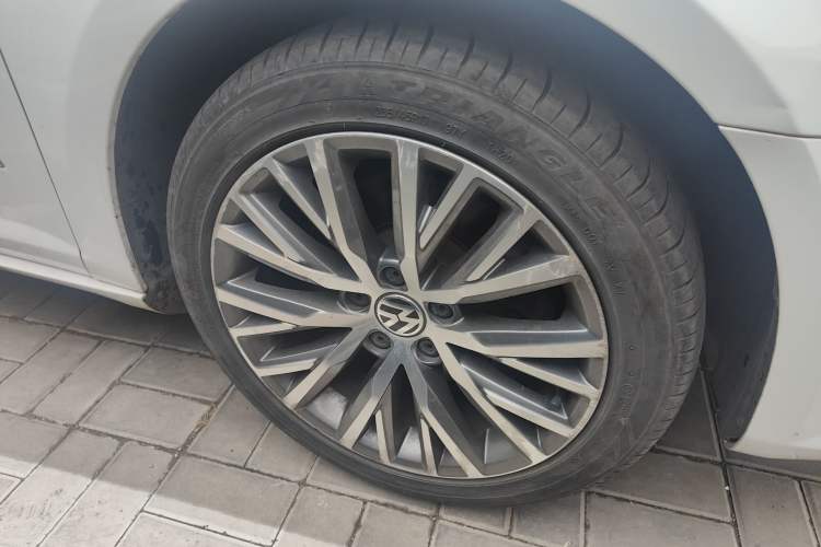 Used Volkswagen FAW-Volkswagen CC 2016 2.0 TSI Ultimate Edition
