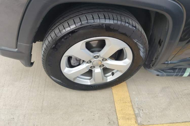 Used Jeep Compass 2019 220T Automatic Family Edition