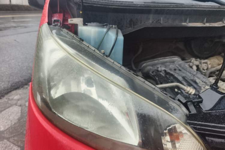 Used Nissan NV200 2012 1.6L 223 Seats Zunya Trim Right Front Headlight