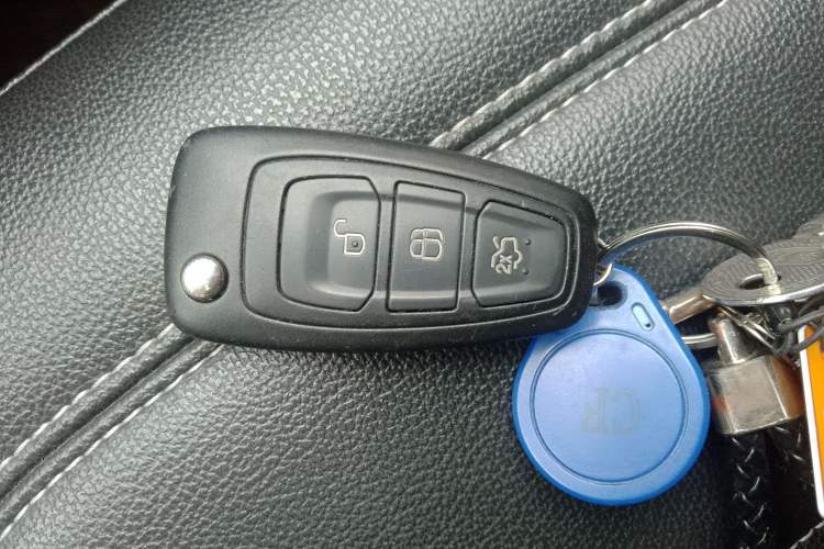 Used Ford Kuga 2019 EcoBoost 180 Two-Wheel-Drive Platinum Edition China V Standard
