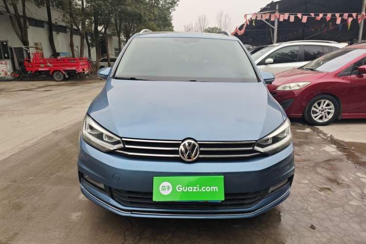 Used Volkswagen Touran 2016 Volkswagen Touran L 280TSI DSG Luxury Edition