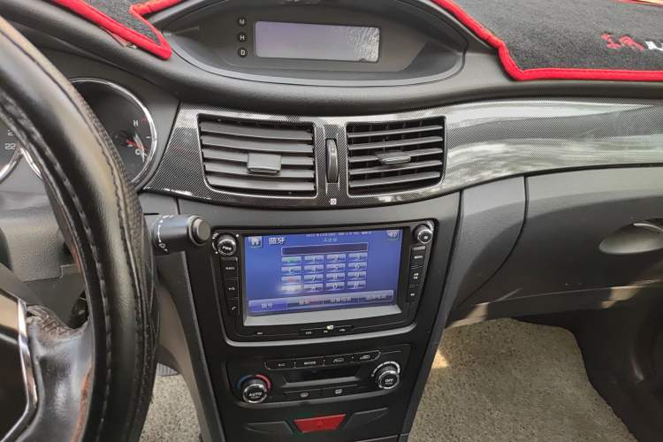 Used Dongfeng Aeolus H30 2013 CROSS 1.6L Manual Zunyi Model