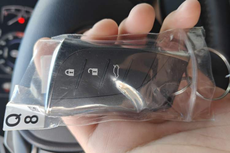 Used Lexus ES 2023 200 Excellence Edition