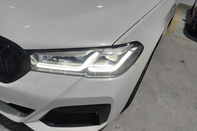 Used BMW 5 Series 2022 Second Facelift 530Li Luxury Version M Sport Package Left Front Headlight