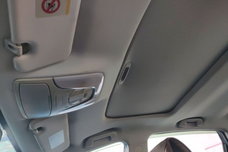 Used GAC Trumpchi GA6 2015 1.8T DCT Luxury Navigation Model
