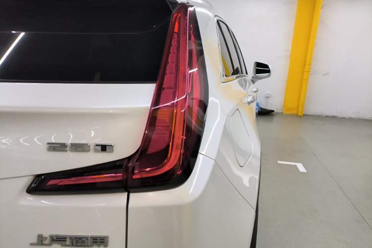 Used Cadillac XT4 2018 28T Two-Wheel Drive Leading Version Right Rear Taillight