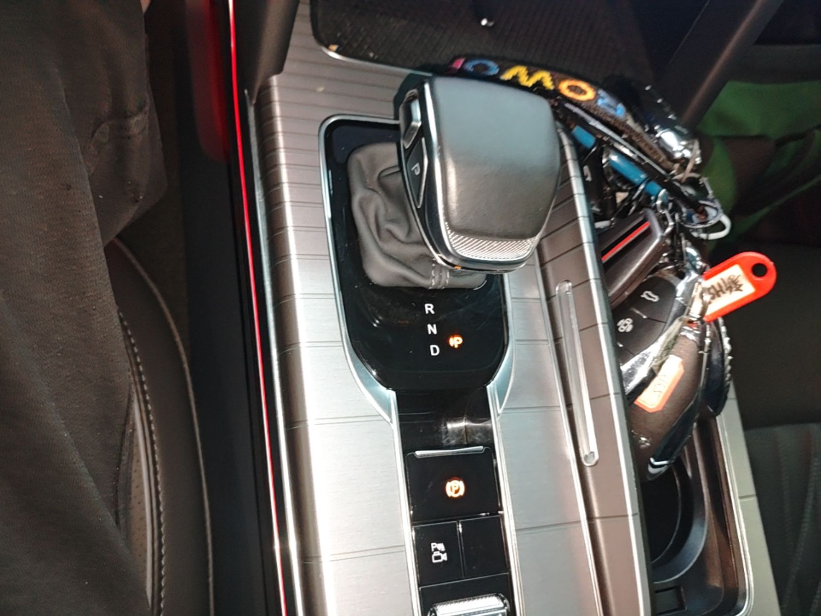 Hongqi HS7 PHEV 2024 2.0T PHEV Four-Wheel Drive Flagship Edition 7 Seats — снимка 16