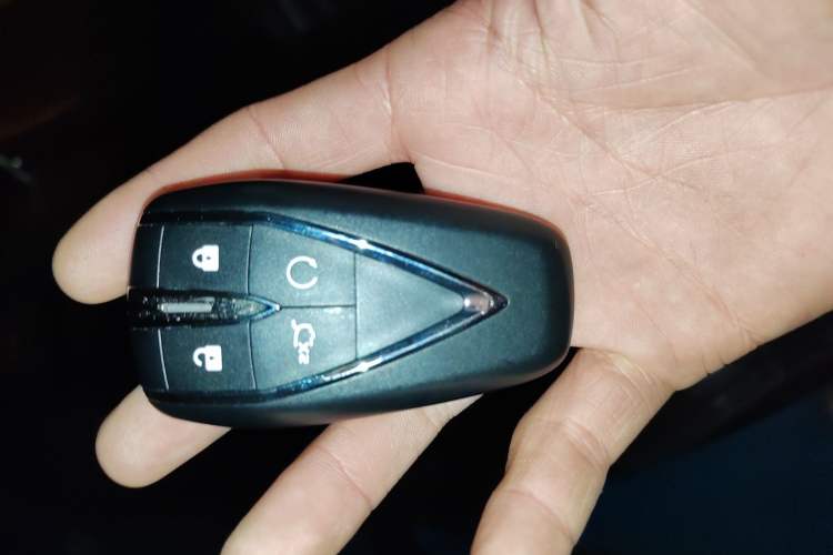 Used CHANGAN UNI-V 2022 1.5T Prestige Version Vehicle Key