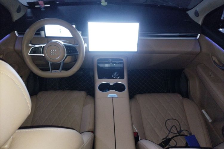 Used Landian E5 PLUS 2026 Model 165km Long-Range First-Adoption Version Ultra 5-seater