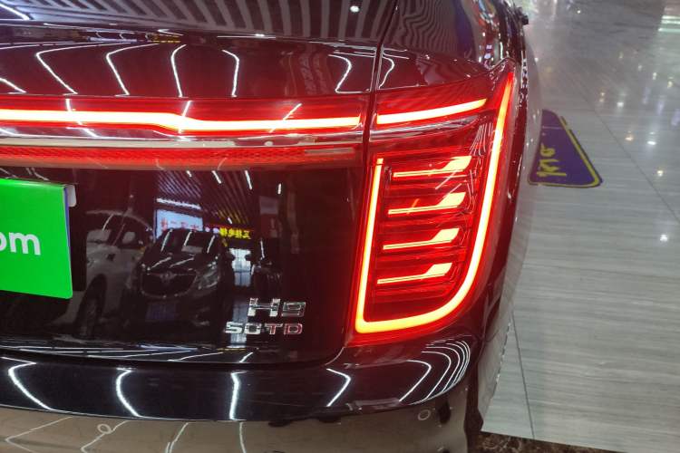 Used Hongqi H9 2023 2.0T Smart Connect Flagship Edition Right Rear Taillight