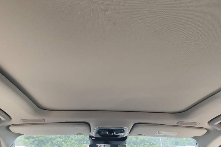 Used Lynk & Co 05 2020 2.0TD Two-Wheel Drive Shine Halo
