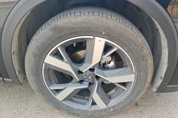 Used Venucia V DD-i 2025 Orca 150km Joyful Journey Edition Right Front Wheel Hub