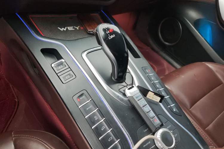 Used Wey VV7 2019 Upgraded Model 2.0T Ultra-Luxury Version China VI Standard