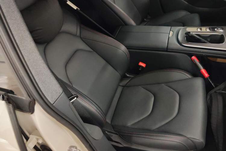 Used Xiaomi Auto SU7 2024 Rear-Drive Ultra-Long Range Advanced Pro-Level Intelligent Driving Version