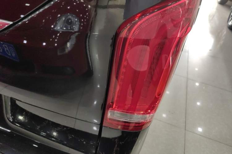 Used Mercedes-Benz V-Class 2021 V 260 Prestige Edition