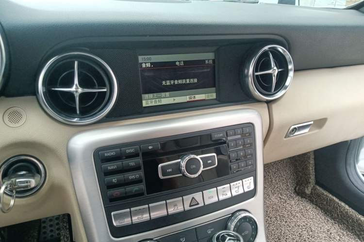 Used Mercedes-Benz SLK-Class 2011 SLK 200 Fashion Model Audio And AC Panel