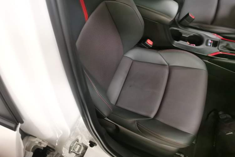 Used Toyota Levin 2022 Dual-Motor 1.8H E-CVT Sport Edition
