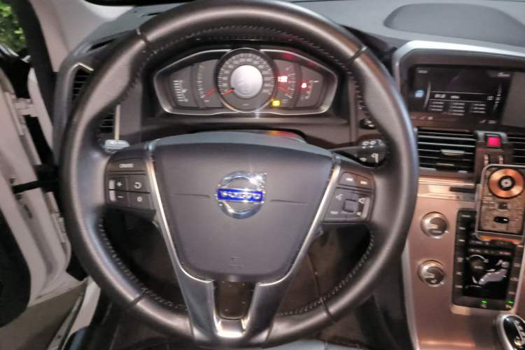 Used Volvo XC60 2017 T5 Smart Upgrade Edition