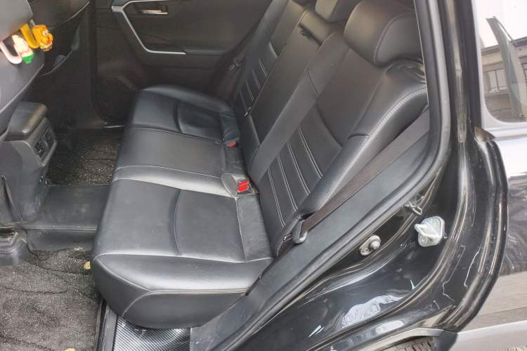 Used Toyota RAV4 2020 2.0L CVT Two-Wheel Drive Fashion PLUS Edition