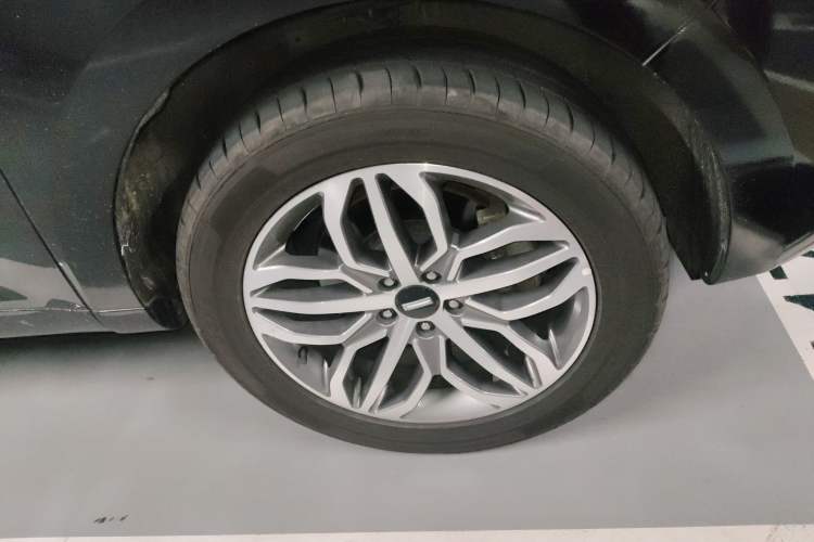 Used Wey VV5 2017 2.0T Ultra-Luxury Version
