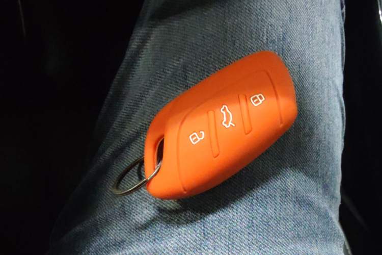 Used Roewe RX5 MAX 2019 300TGI Automatic Smart Cabin Luxury Edition